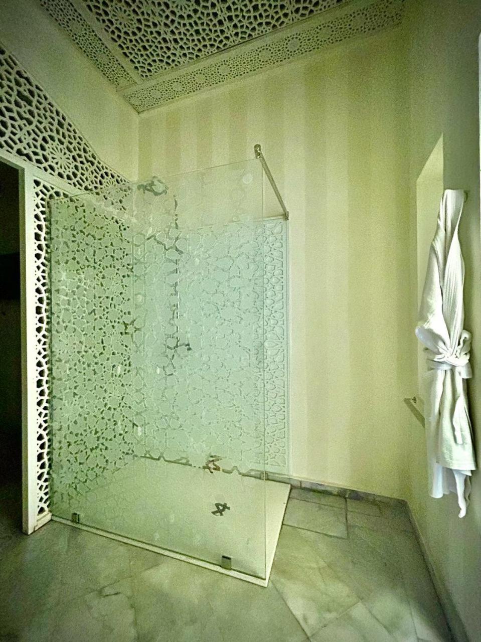 Riad Goloboy Marrakesh Bagian luar foto